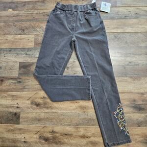 Quacker Factory Gray Pants XXS Short Beaded Bedazzled Embellishments Rhinestones